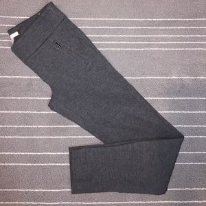 LOFT Grey ankle length pants size 00